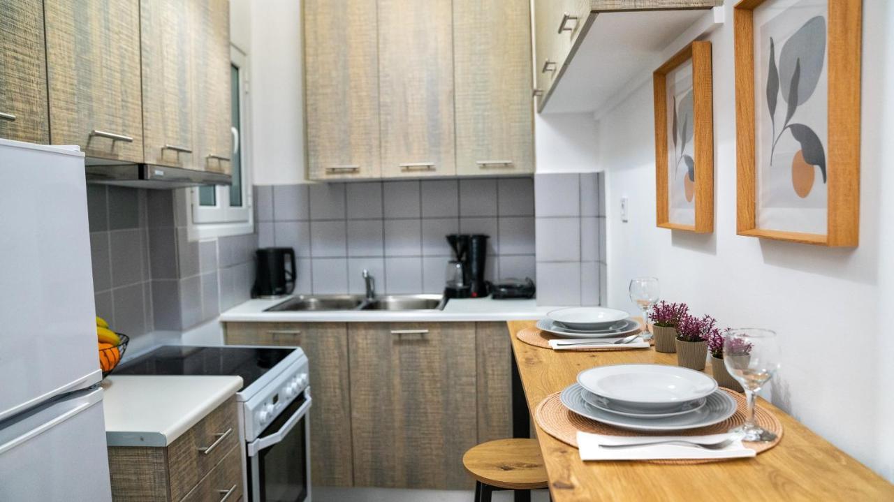 Lux Garden Apartment Near Acropolis In The Heart Of アテネ エクステリア 写真